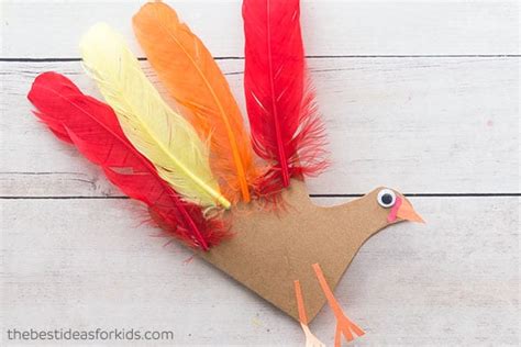 Activités de Thanksgiving pour les enfants de 2 ans - Observer