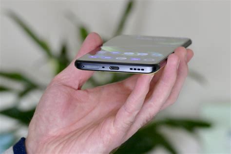 Realme GT Neo2 Hands-on Review: Grab it in Lime Green | Digital Trends