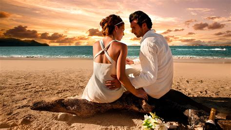 Love Couple Wallpaper | Beach Pictures Ideas Of Couple|Romantic ...
