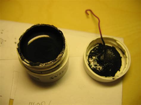 Conductive Glue « uart.net