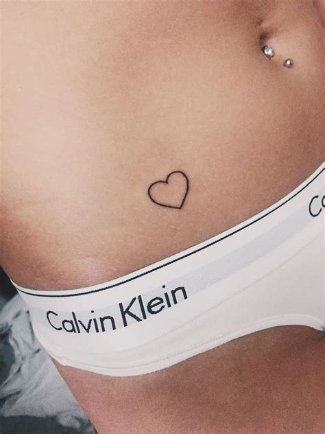 A shocking hip to hip tattoo transformation has everyone staring 25