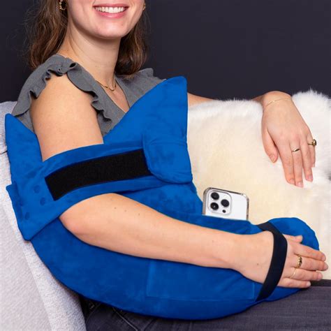 Pillow For Shoulder Surgery Recovery at Joanne Tindall blog
