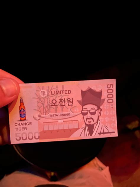 How do Korean pornstars exist if pornography is illegal in South Korea