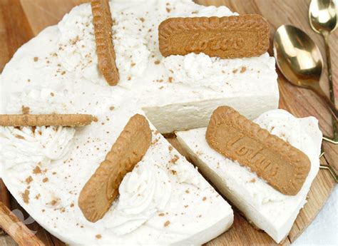 Lotus cookie cake