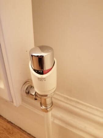 Thermostatic radiator valves - ENERGY EFFICIENT HOMES IN BEESTON