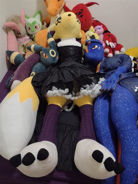 Renamon, goddess of furries, invites you to worship her. How would you