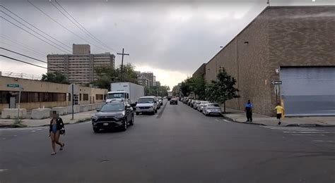 Video shows street walkers in the open in Brooklyn