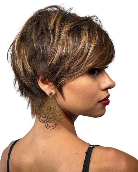 Why hairstyles short layered cuts are surprisingly easy to maintain 20