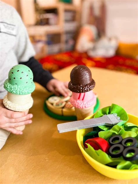 ice cream truck melissa and doug 6