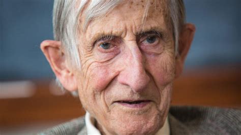 freeman dyson famed physicist  creative force dies   cnet
