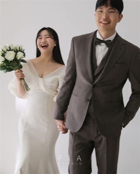 피아스튜디오 웨딩촬영 / 살롱드룬 | #피아스튜디오 가 제안하는 따뜻한 감성 Bride 신수민 신부님 간결함으로 담아내는 그와