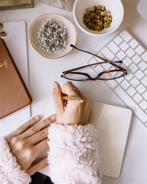 What Is An Email Welcome Sequence & Do You Need One? - Copy Uncorked