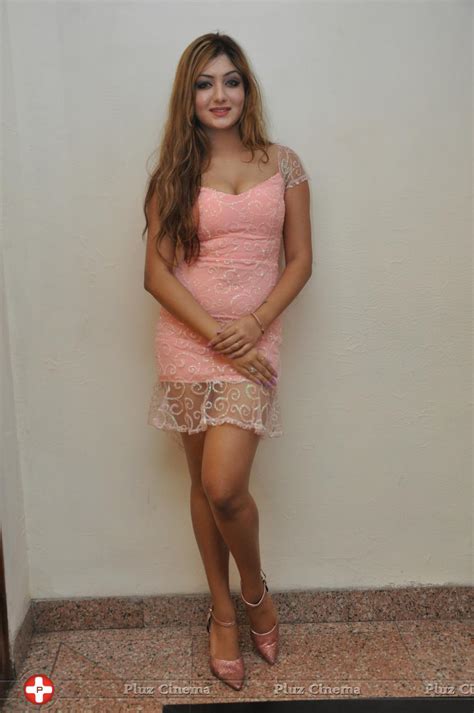 picture  khushi mukherjee  gallery