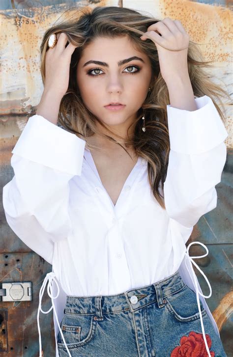 Melissa & Joey, Joey Lawrence, Brooke Burke, Abc Family, Jada, Female