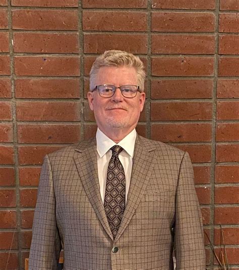 Meet Dr Paul Newton | Health Atlast - Long Beach