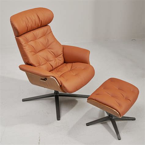 Classic Swivel Lounge Chair and Ottoman – Q Space Furniture