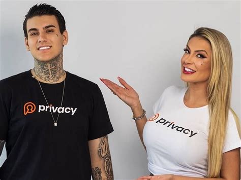 X Video Andresa Urach - Andressa Urach anuncia novidade após gravar vídeo com o filho