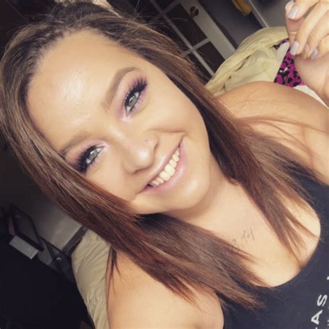 cassandra marshall server buffalo wild wings linkedin