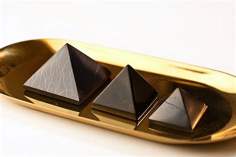 Shungite Pyramid Pyramid Made of Shungite Shungite From Karelia Pyramid ...