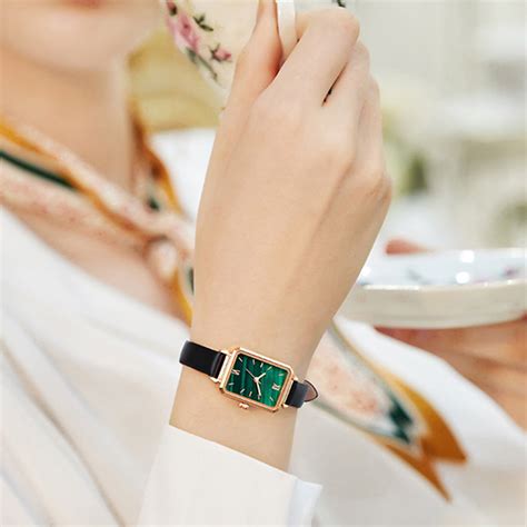 UDIYO Watch for Women,Retro Casual Square Watches,Green Dial Leather