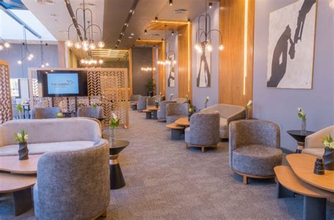 executive lounge luxury triumph hotels