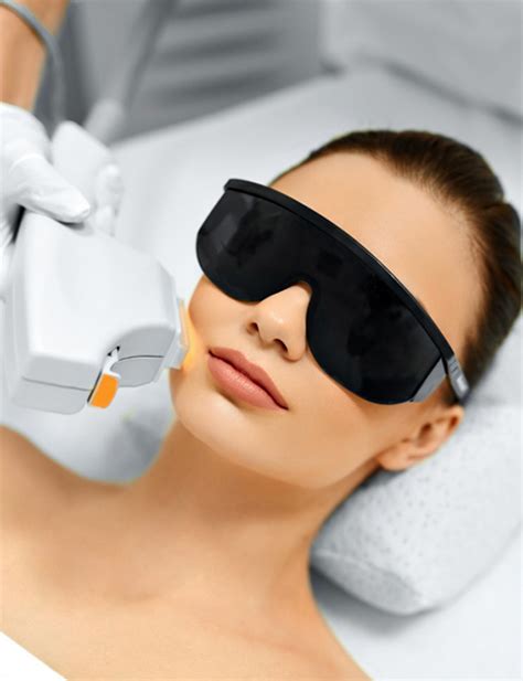 IPL Facial | Nuffield Aesthetics