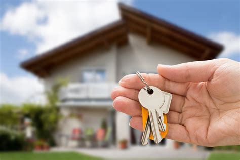 Renting an Apartment vs Owning a Home | Custom Home Group