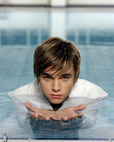 Hollywood All Stars: Jesse McCartney Profile, Pictures, Images And