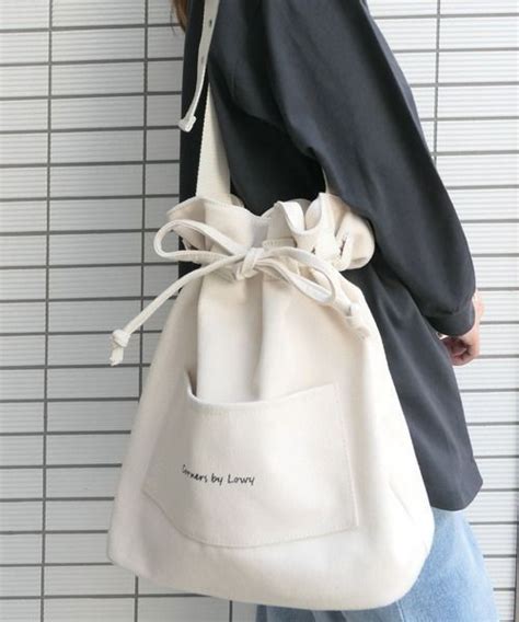Pin by N on сумки | Handmade fabric bags, Diy bag designs, Tote bag ...