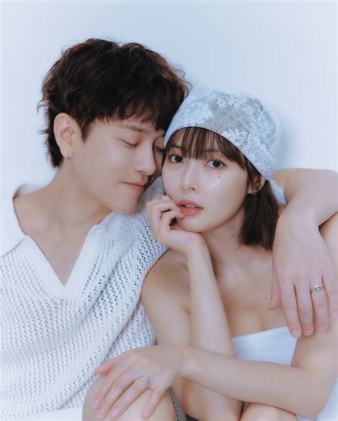 【有片】泫雅&龍俊亨婚禮現場公開，短裙+紅舞鞋優雅可愛！嚴正化&洪錫天&嘉熙送祝福，趙權抱緊擊碎絕交流言 - KSD 韓星網 (明星)