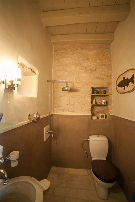 Anassa bath down1 - Kythera Properties