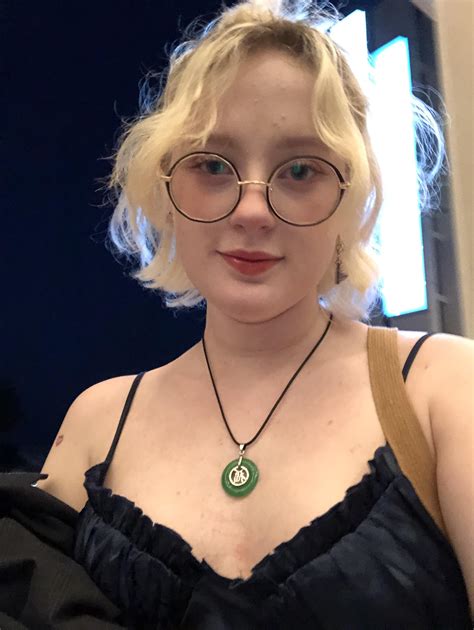 which color looks best? : r/femalehairadvice