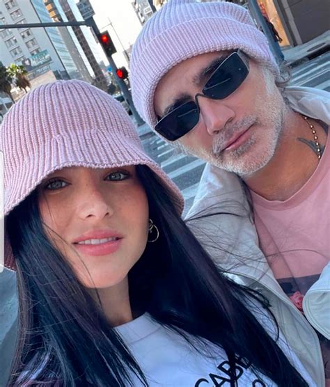 Es La Mujer Alejandro Fernandez 6