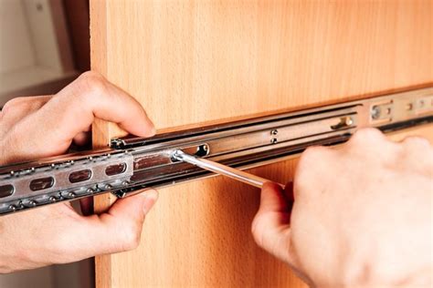 What Type of Drawer Slide Should You Use?