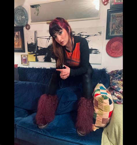 Liz Harvey (@lizharvey__) • Instagram photos and videos