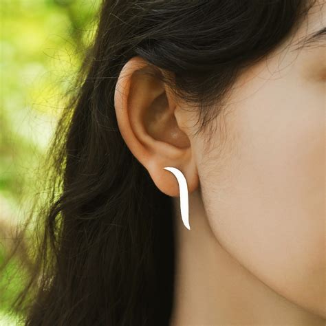 Срібні сережки у мінімалістичному стилі - Dadiverin Jewelry