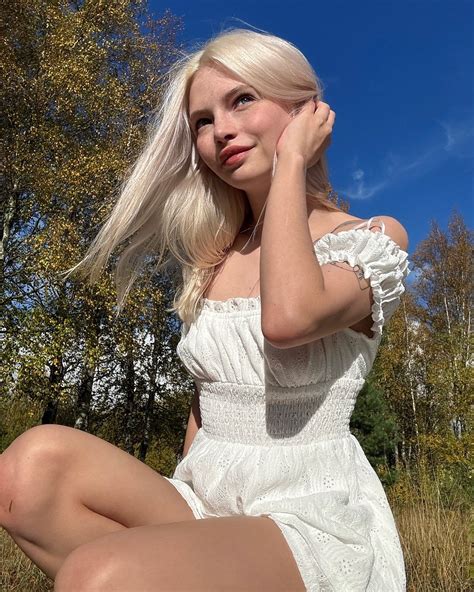 Alisa Boiko (@alisatvoya) • Instagram photos and videos