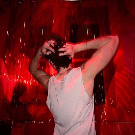 Model releases first song — GRID NEWS