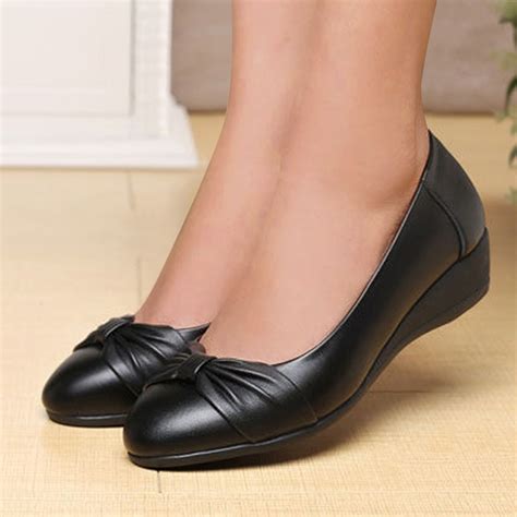 towed womens ballet flats pu leather floral eyelets comfortable