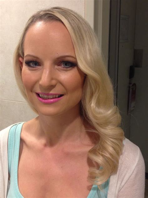 Glamorous Hollywood waves. Hair by Sarah O'Kane. Makeup by Yvette Gray