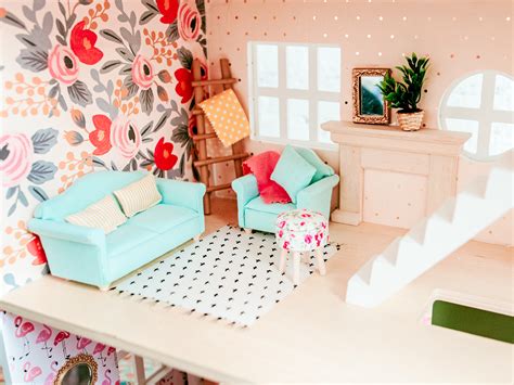 Doll house room online