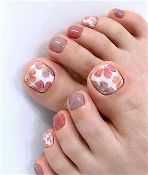 26+ Elegant French Toenails Ideas to Try at Home Now