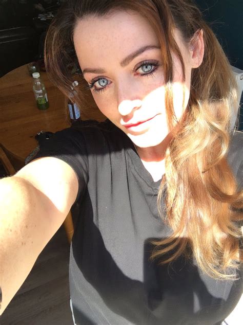 Pretty selfie : r/sophiedee