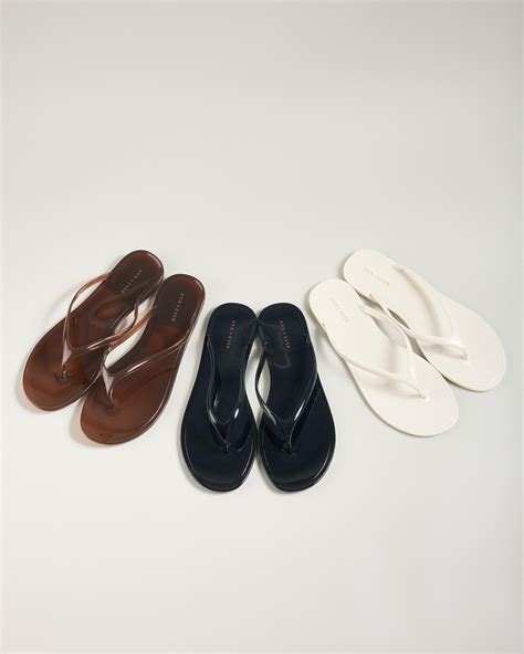 Ava And Ever Beach Jelly Thongs In Gloss Cream - FREE* Shipping & Easy