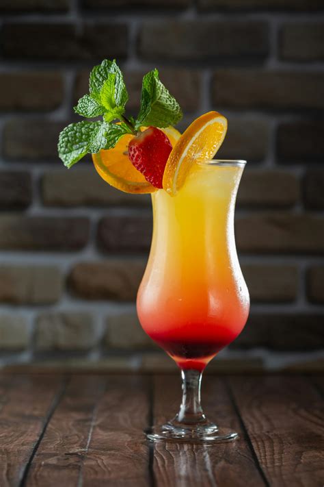 Discover Your New Favourite: The Sex on the Beach Cocktail – Tainted Cork