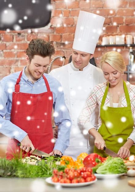 premium photo cooking class culinary food  people concept