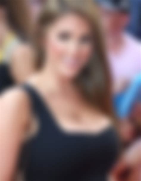 lucy pinder : burstingout
