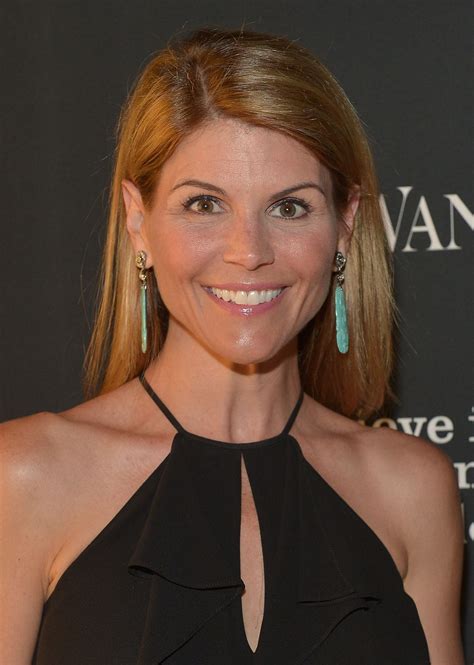 Pictures of Lori Loughlin