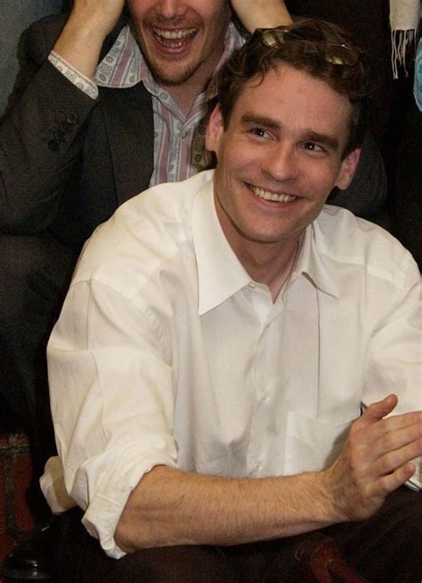 house md tv series hugh laurie cast promo  artofit