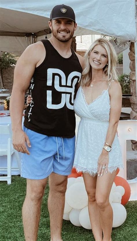 Derek Carr Girlfriend